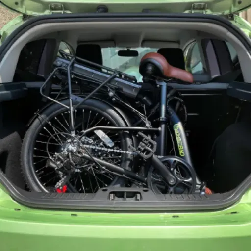 Test Vélo Électrique Pliable 20" F2 Farmers : le VAE compact qui mise sur l'autonomie plutôt que sur le look