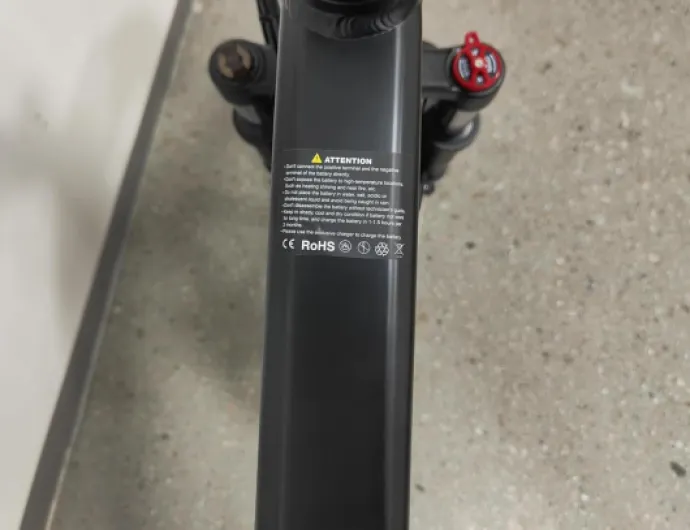 Petit vélo électrique pliable multifonction de 50,8 cm ultra léger YA20